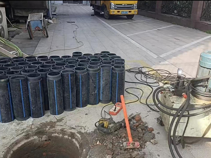 上栗PE置换管厂家 DN315置换管 非开挖管短管置换